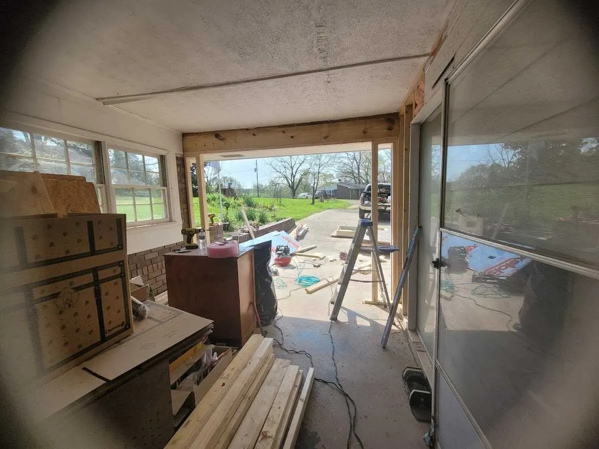 Air movers and dehumidifier for Drying & Dehumidification in Comstock